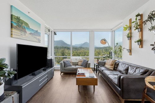 1702-1550 Fern Street, North Vancouver, BC 