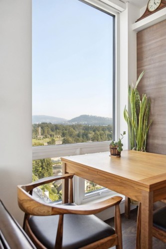 1702-1550 Fern Street, North Vancouver, BC 