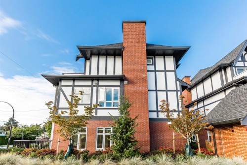 7-6988 Griffiths Avenue, Burnaby, BC 