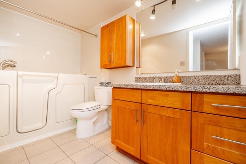 1001-6611 Minoru Boulevard, Richmond, BC 