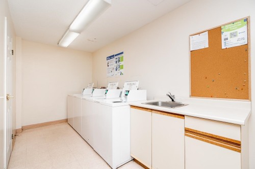 1001-6611 Minoru Boulevard, Richmond, BC 