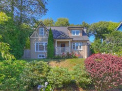 3521 39th Avenue W Vancouver, BC V6N 3A4