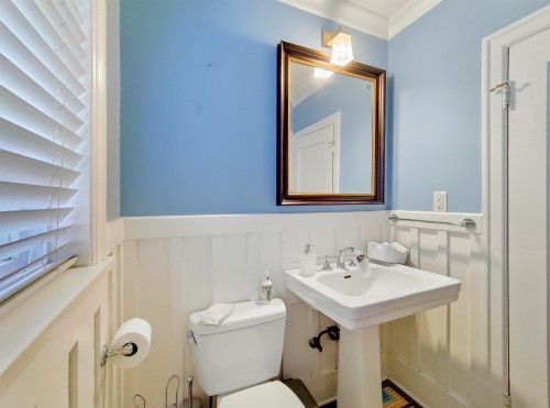 3521 39Th Avenue W, Vancouver, BC 