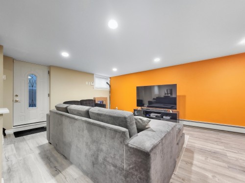 3521 39Th Avenue W, Vancouver, BC 