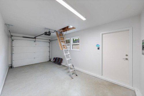 1136 26Th Avenue E, Vancouver, BC 