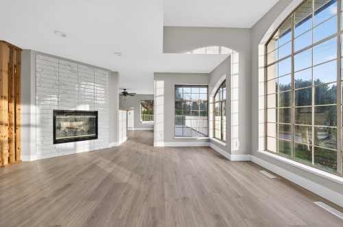 21105 River Road, Maple Ridge, BC 