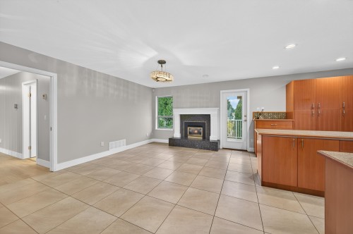 21105 River Road, Maple Ridge, BC 