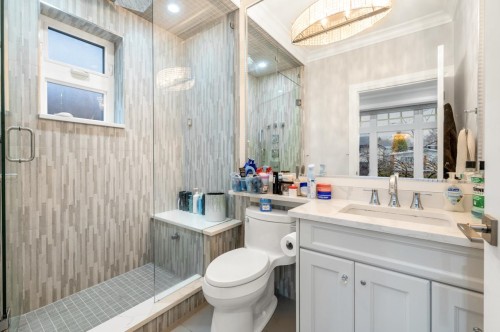 1176 60Th Avenue E, Vancouver, BC 