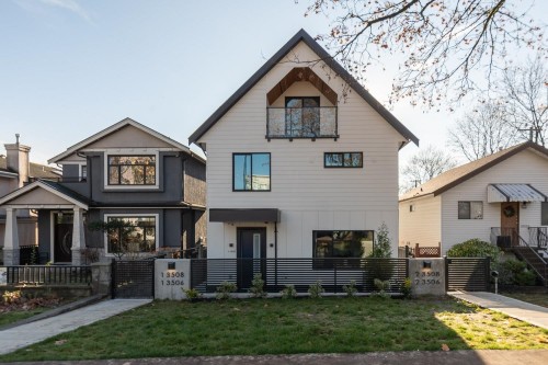 1-3508 Pender Street E, Vancouver, BC 