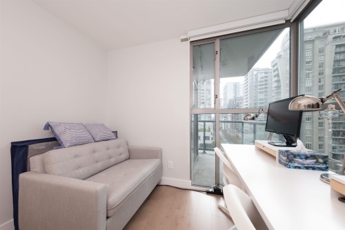 1006-928 Richards Street, Vancouver, BC 