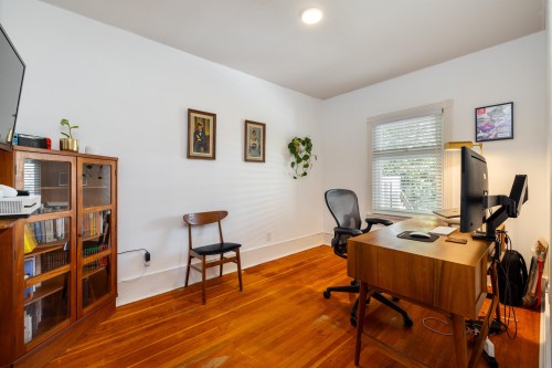 4343 11Th Avenue, Vancouver, BC 