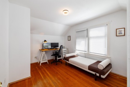 4343 11Th Avenue, Vancouver, BC 