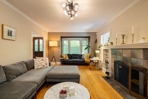 4343 11Th Avenue, Vancouver, BC 