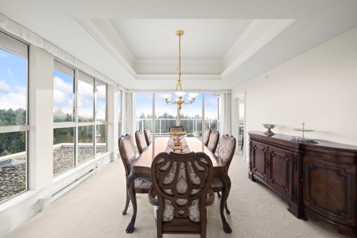 1700-5615 Hampton Place, Vancouver, BC 