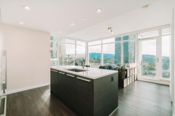 3206-4485 Skyline Drive  Burnaby, BC V5C 0J2
