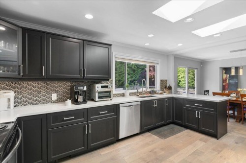 2561 Stoney Creek Place, Burnaby, BC 