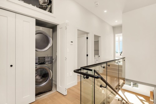 5-3407 Mamquam Road, Squamish, BC 