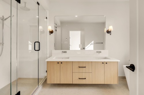 5-3407 Mamquam Road, Squamish, BC 