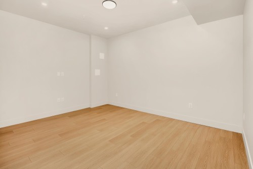 5-3407 Mamquam Road, Squamish, BC 