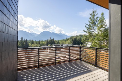 5-3407 Mamquam Road, Squamish, BC 