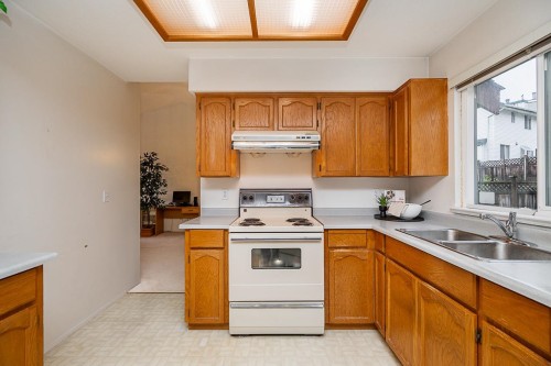 2419 Mariana Place, Coquitlam, BC 