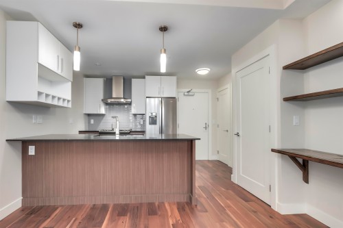 411-13040 No. 2 Road, Richmond, BC 