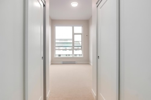 411-13040 No. 2 Road, Richmond, BC 