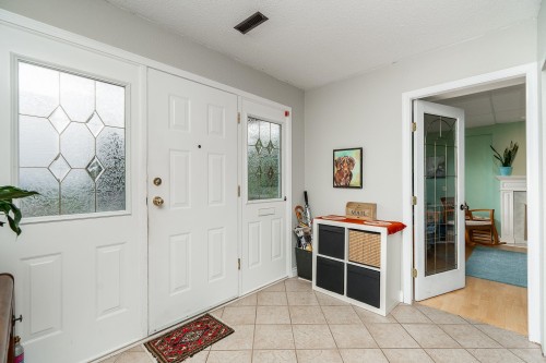 992 Saddle Street, Coquitlam, BC 