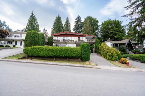 992 Saddle Street, Coquitlam, BC 