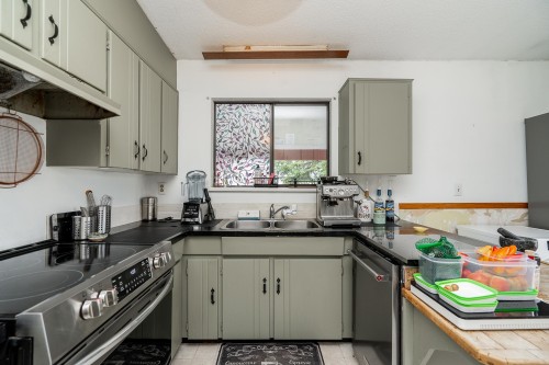 992 Saddle Street, Coquitlam, BC 