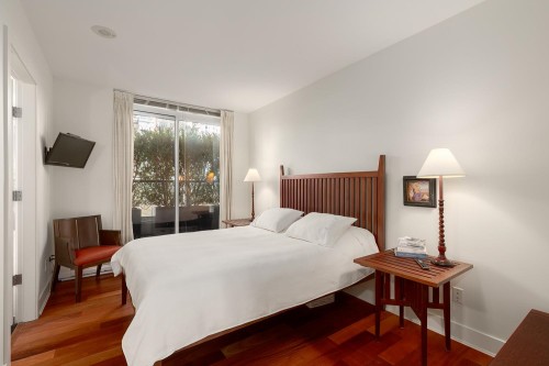 Ph803-988 Richards Street, Vancouver, BC 