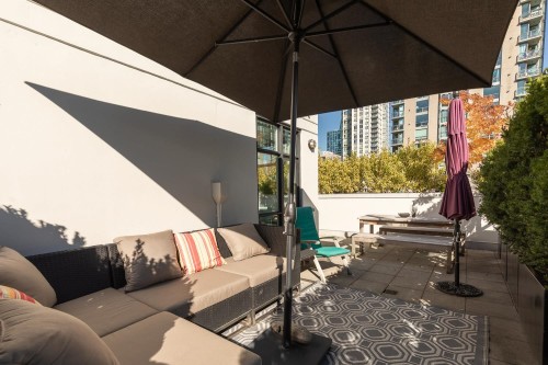 Ph803-988 Richards Street, Vancouver, BC 