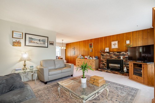 11708 Fraserview Street, Maple Ridge, BC 