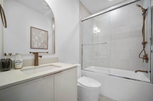 102-2329 34Th Avenue E, Vancouver, BC 