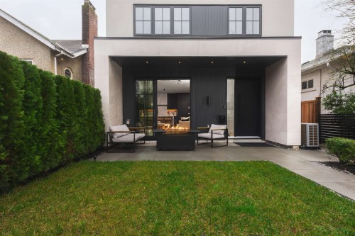 1-240 37Th Avenue E, Vancouver, BC 