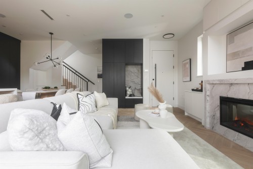 2-240 37Th Avenue E, Vancouver, BC 