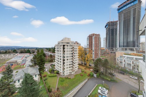 1010-4825 Hazel Street, Burnaby, BC 