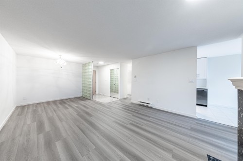 1010-4825 Hazel Street, Burnaby, BC 