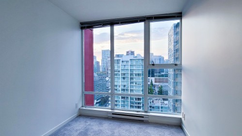 2506-111 Georgia Street W, Vancouver, BC 