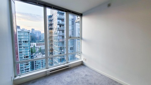 2506-111 Georgia Street W, Vancouver, BC 