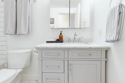 1249 Granville Street, Vancouver, BC 