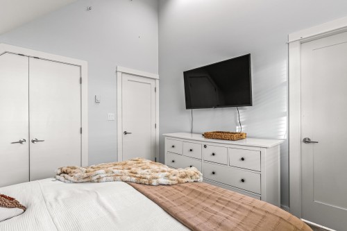 437 Vernon Drive, Vancouver, BC 