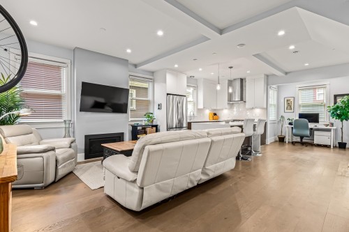 437 Vernon Drive, Vancouver, BC 