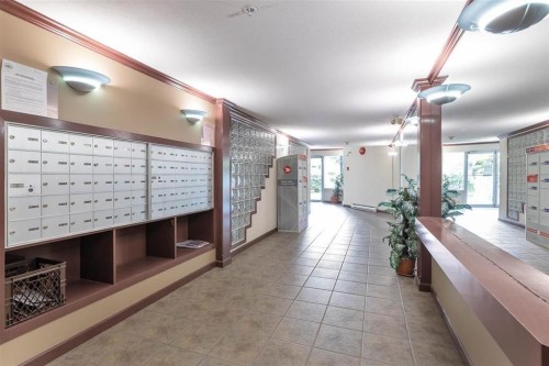 210-2439 Wilson Avenue, Port Coquitlam, BC 