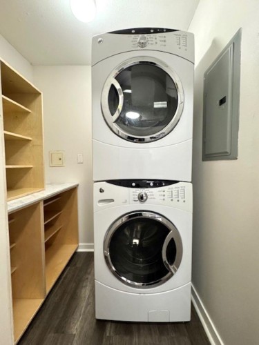 210-2439 Wilson Avenue, Port Coquitlam, BC 