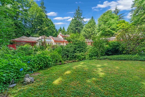 2901 Allan Road, North Vancouver, BC 