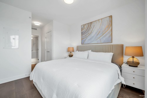 1807-5788 Gilbert Road, Richmond, BC 