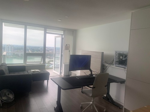 2512-988 Quayside Drive, New Westminster, BC 