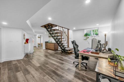 341 Rabbit Lane, West Vancouver, BC 