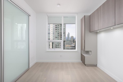 1201-6537 Telford Avenue, Burnaby, BC 